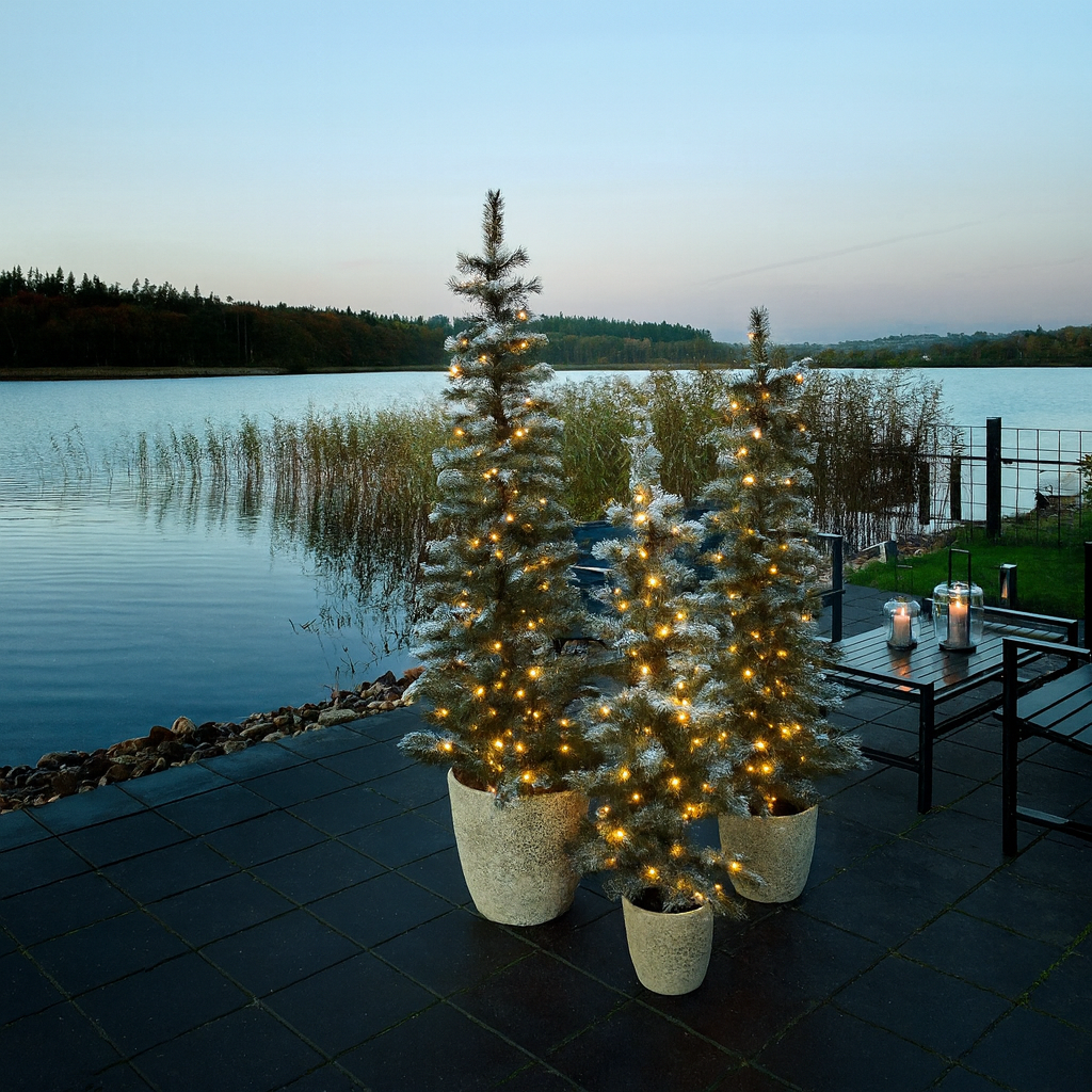 Merry Tannenbaum mit LED-Licht
